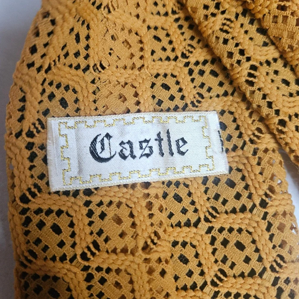 Vtg Harris & Frank Castle Mustard Yellow Crochet Knit Lace Necktie Retro Gold